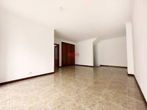 Apartamento T1 Venda em Ermesinde,Valongo