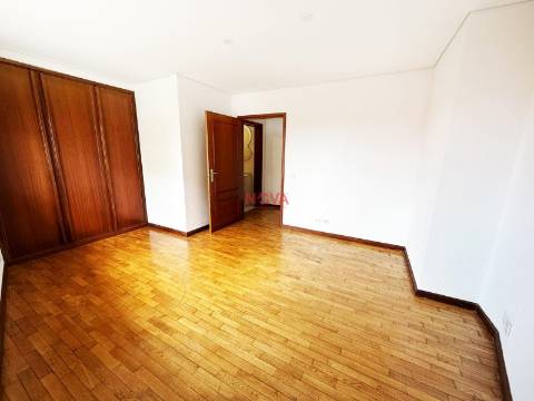 Apartamento T1 Venda em Ermesinde,Valongo
