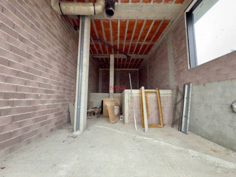 Loja  Venda em Fânzeres e São Pedro da Cova,Gondomar