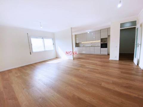 Apartamento T3 Arrendamento em Águas Santas,Maia