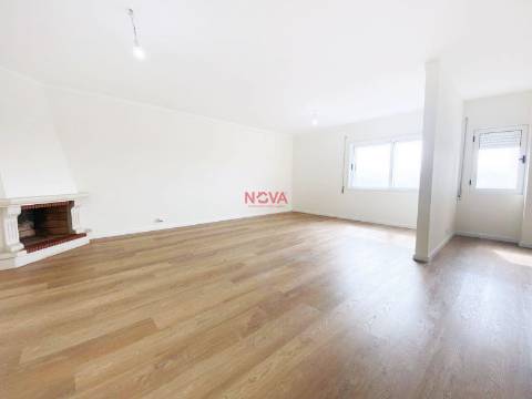 Apartamento T3 Arrendamento em Águas Santas,Maia