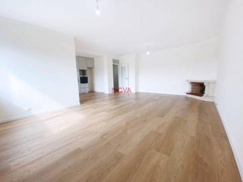 Apartamento T3 Arrendamento em Águas Santas,Maia