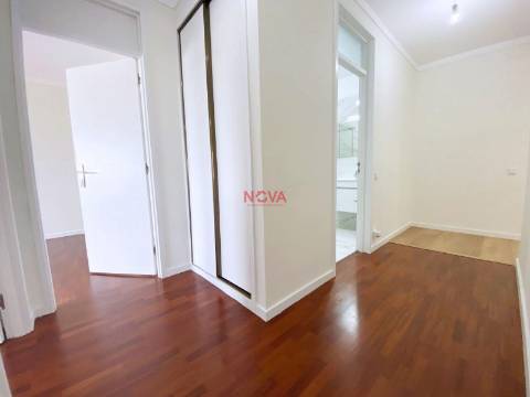 Apartamento T3 Arrendamento em Águas Santas,Maia