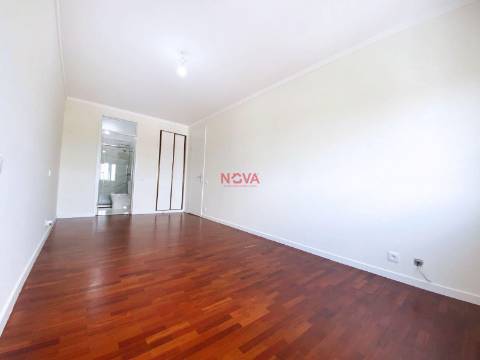 Apartamento T3 Arrendamento em Águas Santas,Maia