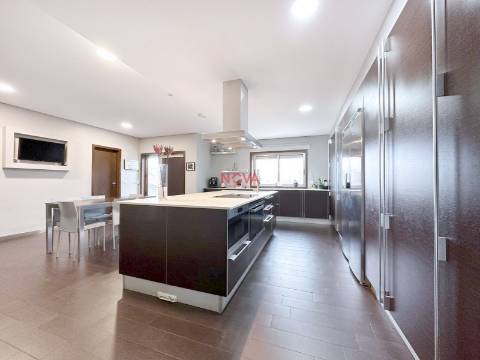 Moradia Isolada T4+1 Venda em Ermesinde,Valongo