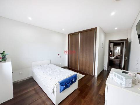 Moradia Isolada T4+1 Venda em Ermesinde,Valongo