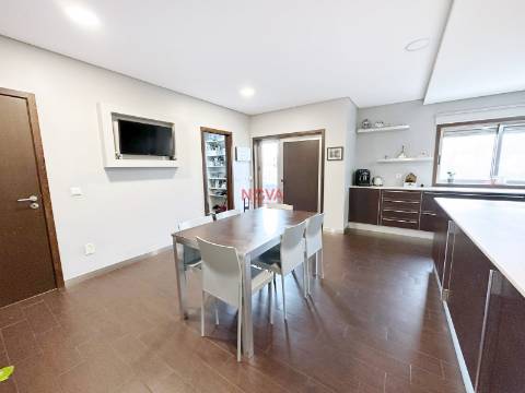 Moradia Isolada T4+1 Venda em Ermesinde,Valongo