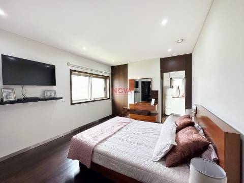 Moradia Isolada T4+1 Venda em Ermesinde,Valongo