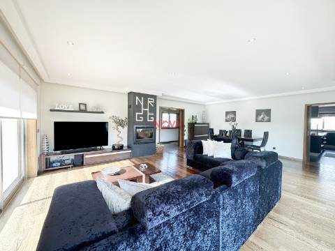 Moradia Isolada T4+1 Venda em Ermesinde,Valongo