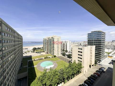 Apartamento T3 Venda em Matosinhos e Leça da Palmeira,Matosinhos