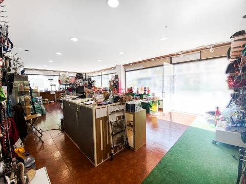 Salão Estética  Arrendamento em Ermesinde,Valongo