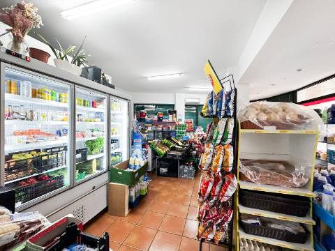 Supermercado  Arrendamento em Ermesinde,Valongo