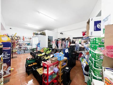 Supermercado  Arrendamento em Ermesinde,Valongo