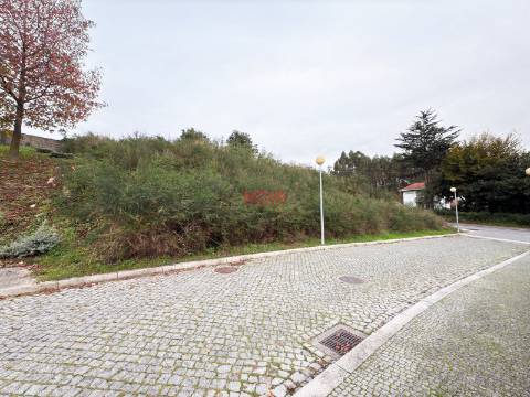 Lote de Terreno  Venda em Águas Santas,Maia