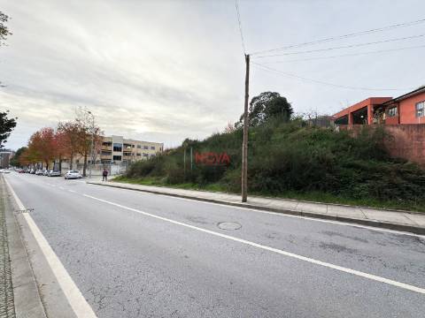 Lote de Terreno  Venda em Águas Santas,Maia