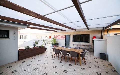 Moradia Geminada T4 Venda em Vila Nova da Telha,Maia