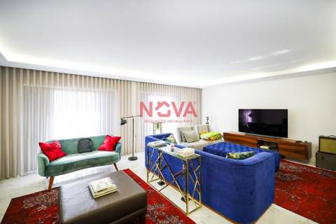 Moradia Geminada T4 Venda em Vila Nova da Telha,Maia