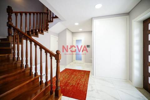 Moradia Geminada T4 Venda em Vila Nova da Telha,Maia