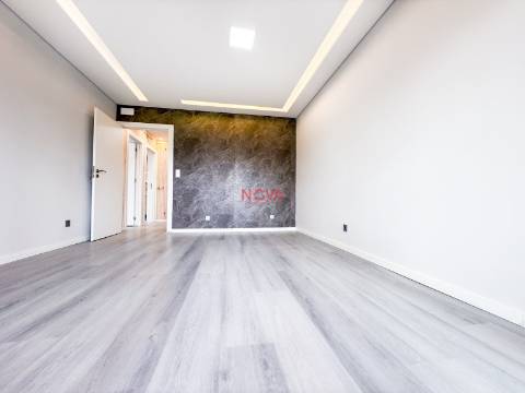 Apartamento T3 Venda em Ermesinde,Valongo