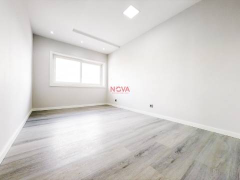 Apartamento T3 Venda em Ermesinde,Valongo