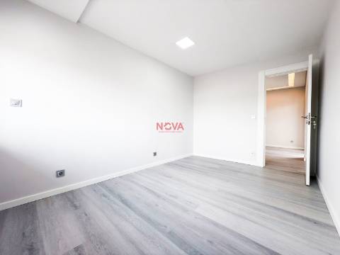 Apartamento T3 Venda em Ermesinde,Valongo