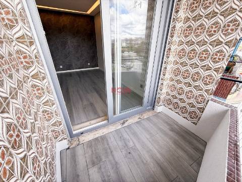 Apartamento T3 Venda em Ermesinde,Valongo