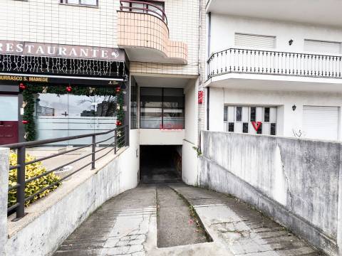 Garagem  Venda em São Mamede de Infesta e Senhora da Hora,Matosinhos