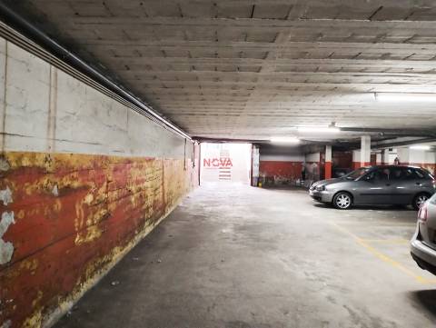 Garagem  Venda em São Mamede de Infesta e Senhora da Hora,Matosinhos