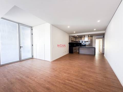 Apartamento T2 Venda em Ermesinde,Valongo