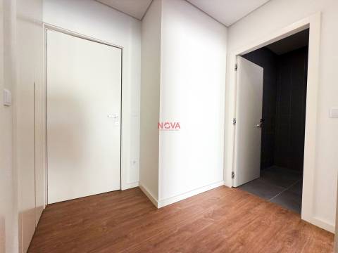 Apartamento T2 Venda em Ermesinde,Valongo