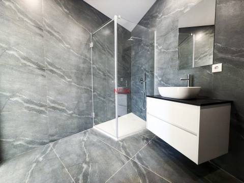 Apartamento T2 Venda em Ermesinde,Valongo