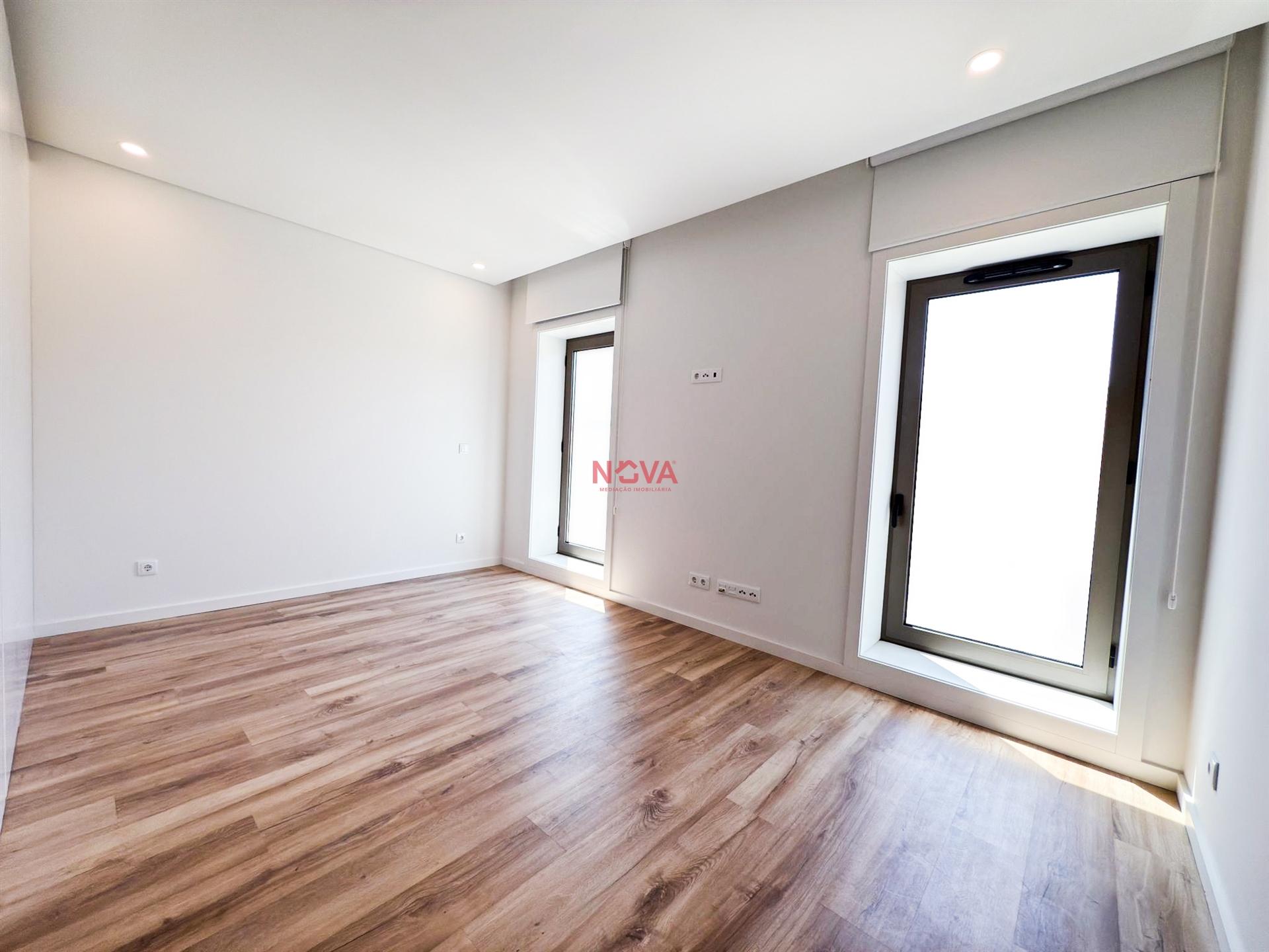 Apartamento T0 Venda em Paranhos,Porto