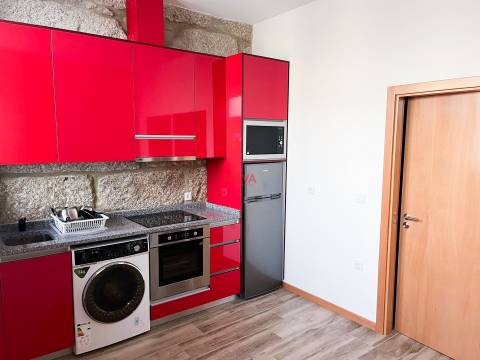 Moradia em Banda T4 Venda em Paranhos,Porto