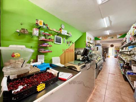 Loja  Trespasse em Ermesinde,Valongo