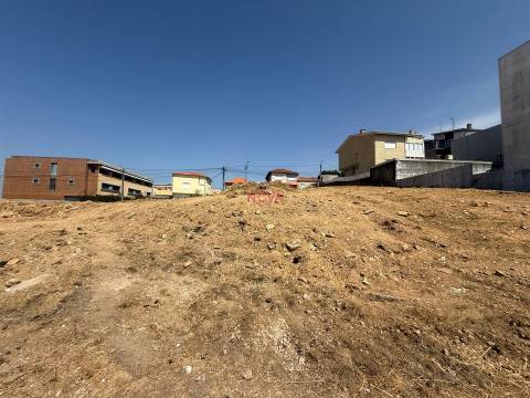 Terreno Rústico  Venda em Ermesinde,Valongo