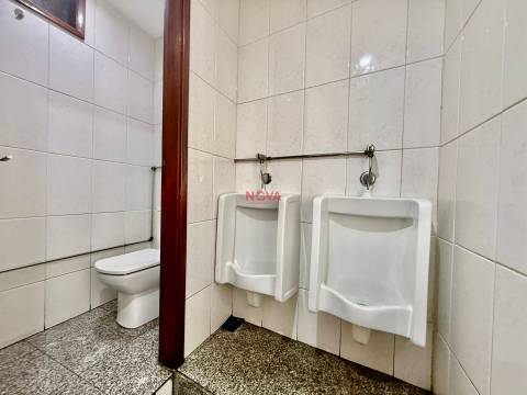 Restaurante  Trespasse em Mafamude e Vilar do Paraíso,Vila Nova de Gaia