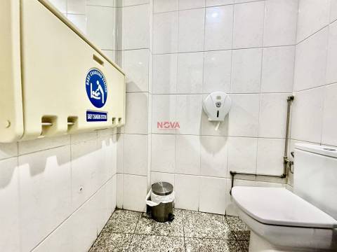 Restaurante  Trespasse em Mafamude e Vilar do Paraíso,Vila Nova de Gaia