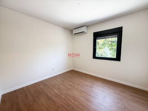 Moradia T4 Venda em Gondomar (São Cosme), Valbom e Jovim,Gondomar