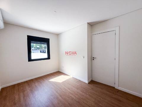 Moradia T4 Venda em Gondomar (São Cosme), Valbom e Jovim,Gondomar