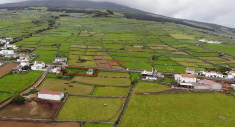 Moradia para Restaurar T3 Venda em Santa Bárbara,Angra do Heroísmo