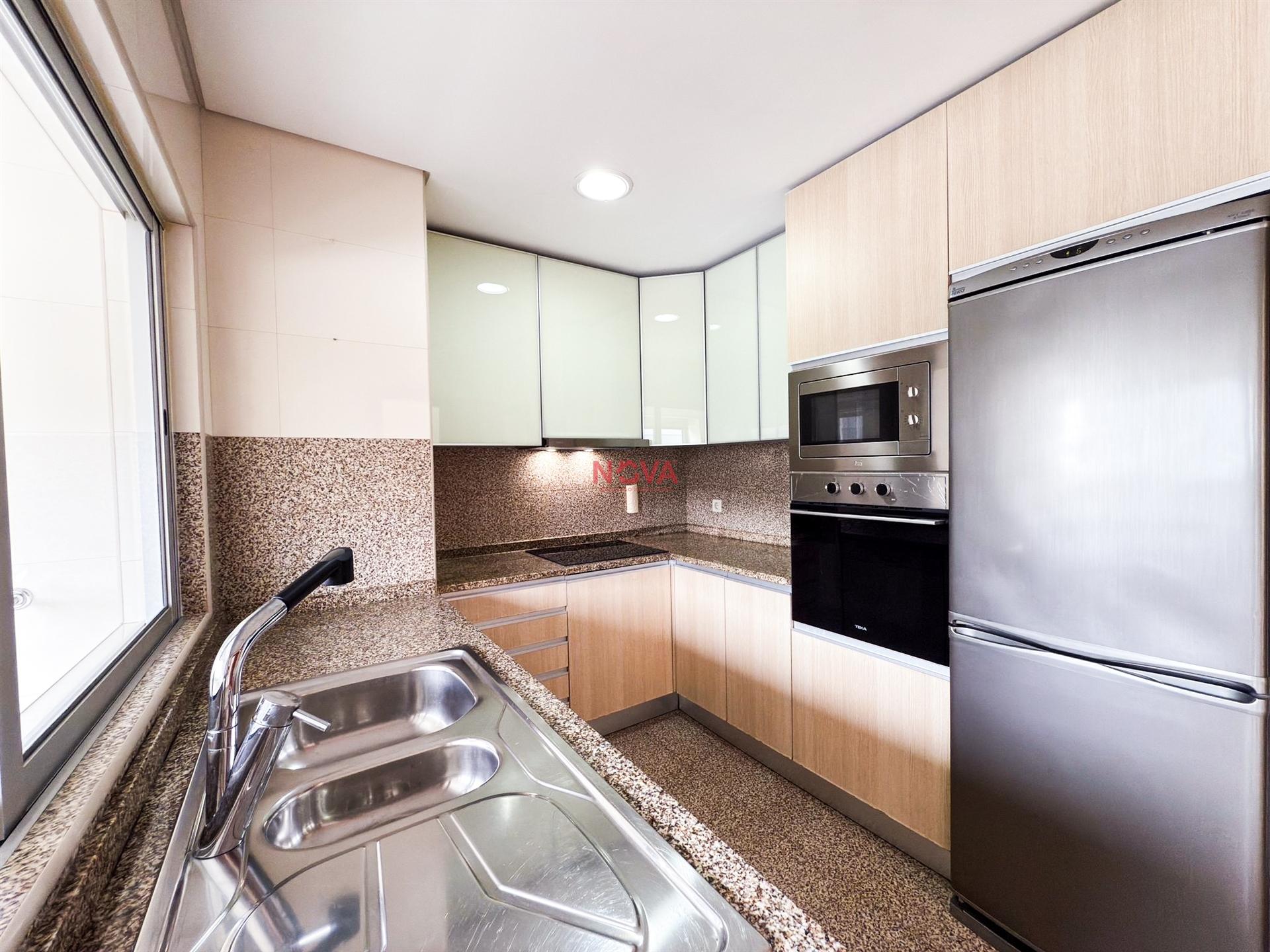 Apartamento T2 Arrendamento em Pedrouços,Maia