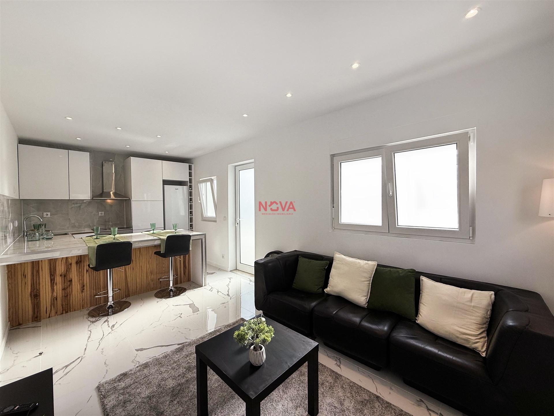 Andar Moradia T2+1 Venda em Águas Santas,Maia