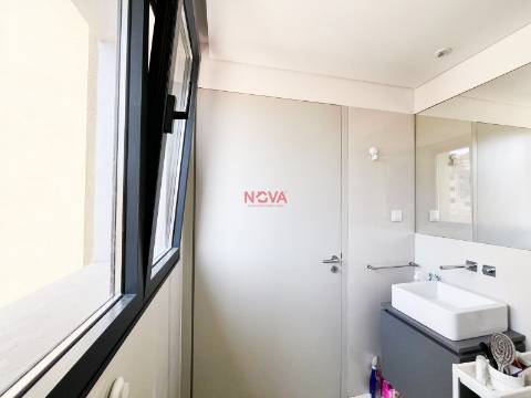 Apartamento T2 Arrendamento em Cedofeita, Santo Ildefonso, Sé, Miragaia, São Nicolau e Vitória,Porto