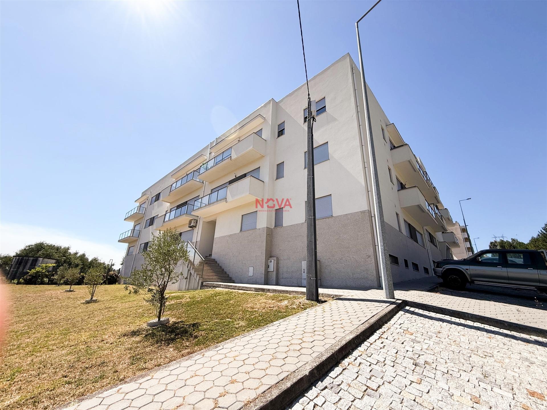 Apartamento T2 Venda em Sobreira,Paredes