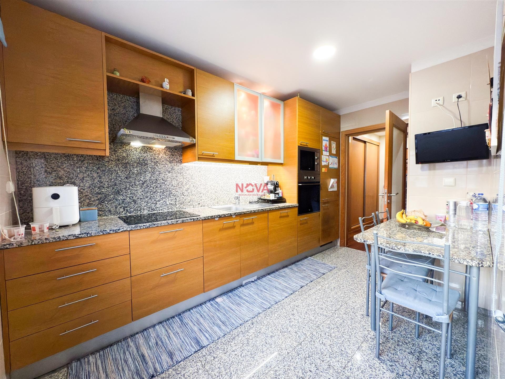Apartamento T2 Venda em Ermesinde,Valongo