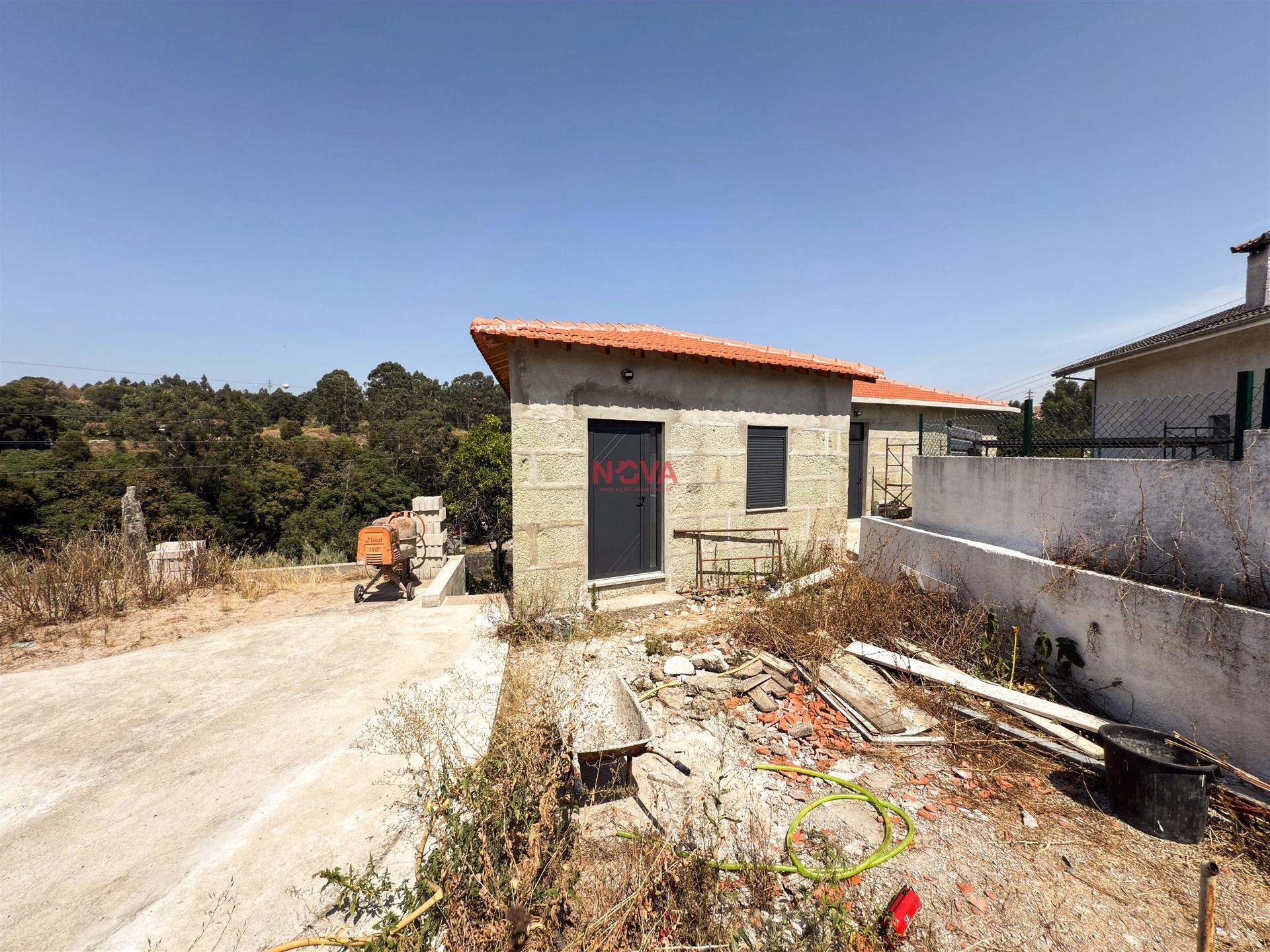 Moradia Isolada T3 Venda em Rebordões,Santo Tirso