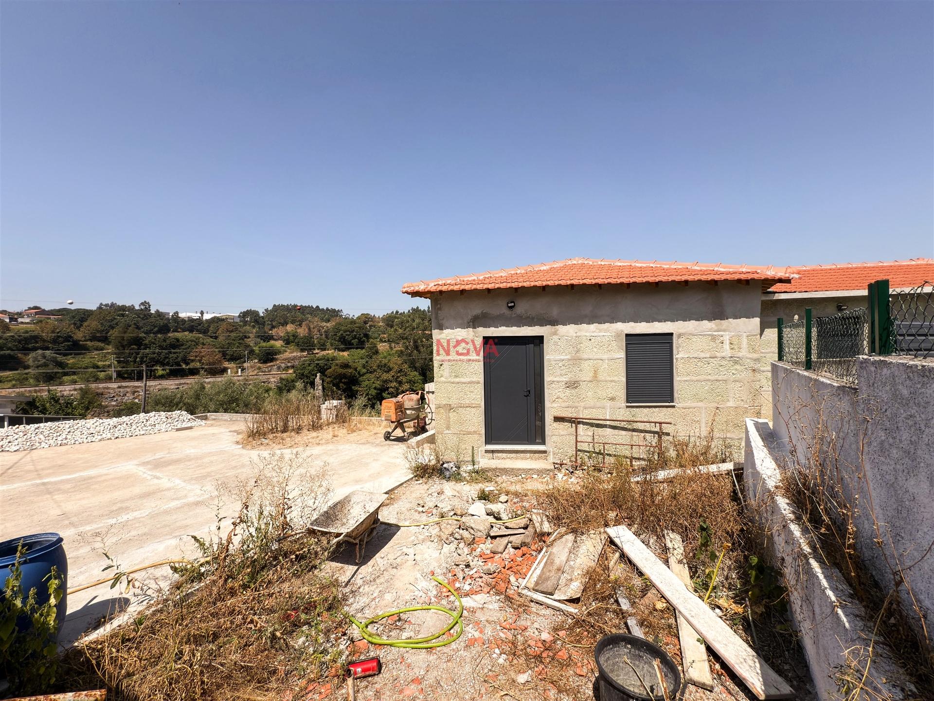 Moradia Isolada T3 Venda em Rebordões,Santo Tirso