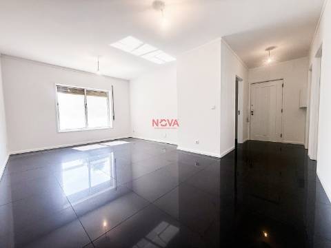 Apartamento T3 Venda em Custóias, Leça do Balio e Guifões,Matosinhos