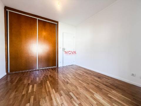 Apartamento T3 Venda em Custóias, Leça do Balio e Guifões,Matosinhos