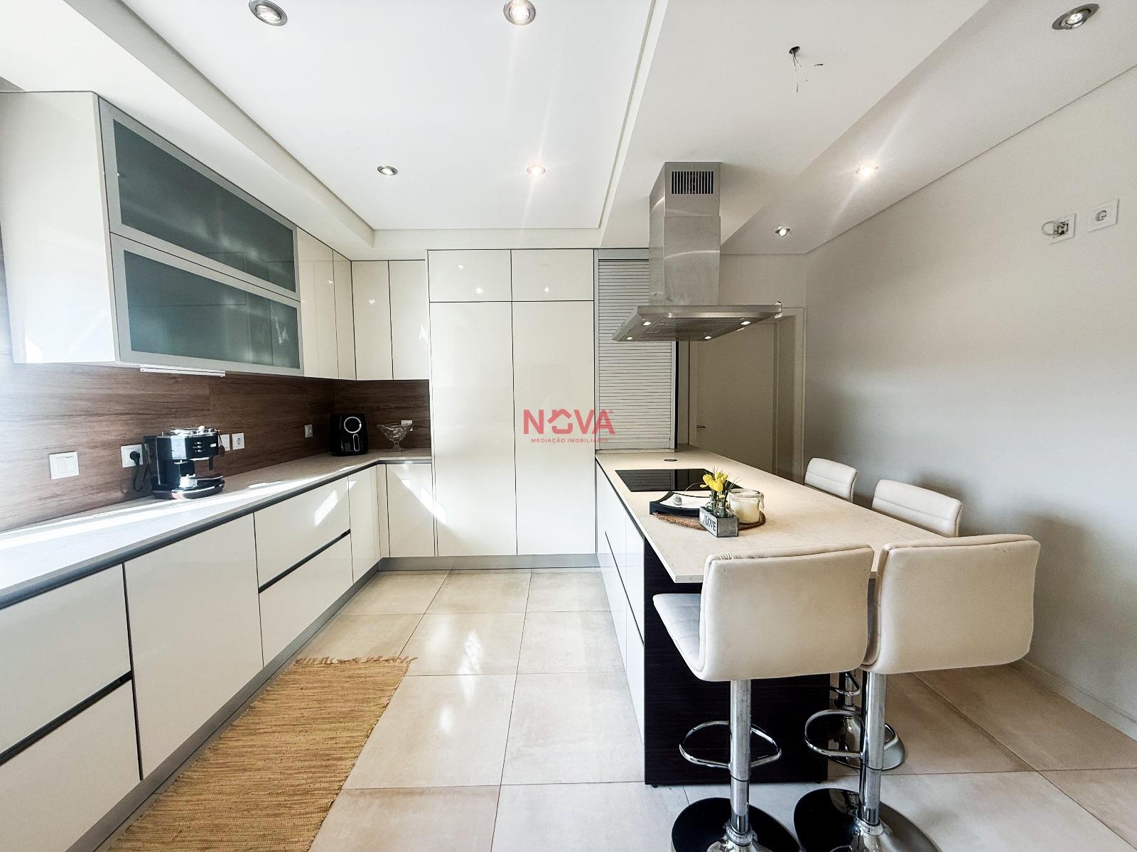 Moradia Isolada T4 Venda em Gandra,Paredes